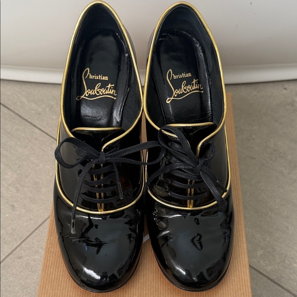 Christian Louboutin Black and Gold Patent Heels - Picture 10 of 12
